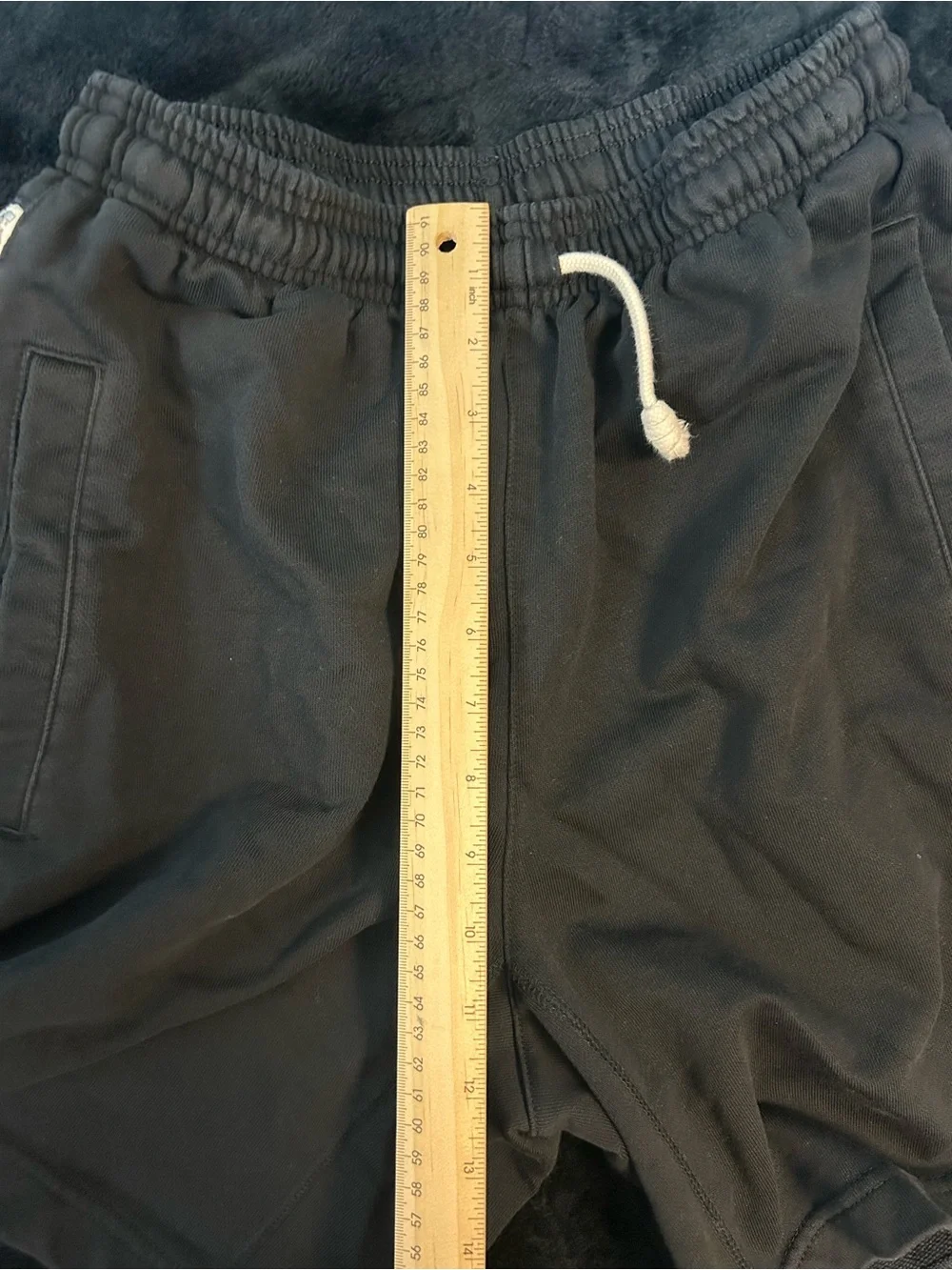 Nike Standard Issue Dri-FIT Fleece Basketball Shorts Black DQ5712-010 Men Small